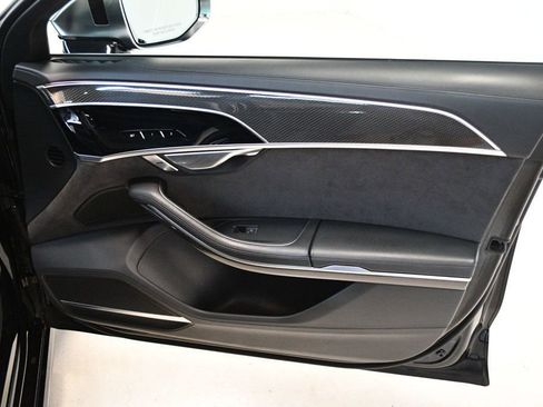 Used 2020 Audi S8 L w/ Full Leather Package image 24