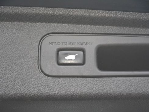 Used 2020 Honda Odyssey Elite image 13