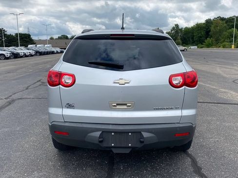 Used 2012 Chevrolet Traverse LT FWD image 13