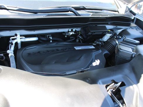 Used 2020 Honda Passport Touring image 13