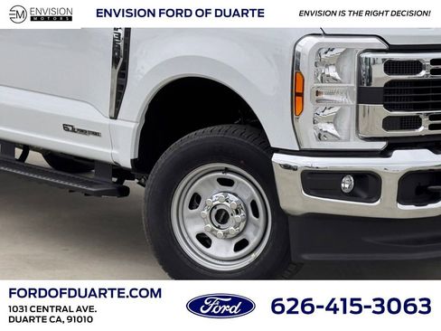 New 2025 Ford F350 XL w/ XL Chrome Package image 4