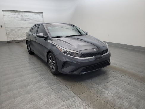 Used 2023 Kia Forte LXS FWD image 13