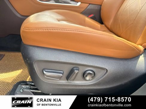 Used 2022 Toyota Highlander Platinum AWD/4WD image 20
