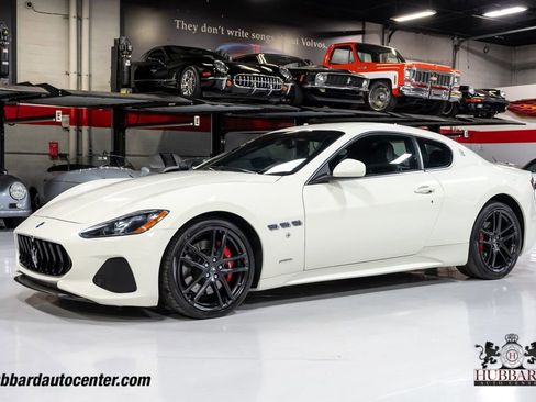 Used 2018 Maserati GranTurismo Sport RWD image 4