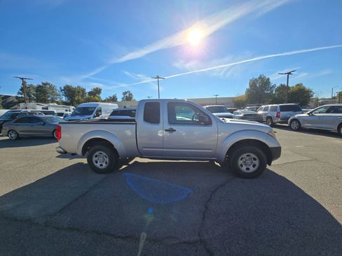 Used 2006 Nissan Frontier XE w/ (G01) XE Preferred Pkg image 4