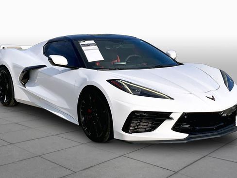 Used 2020 Chevrolet Corvette Stingray Premium Cpe w/ 3LT Preferred Equipment Group RWD image 3