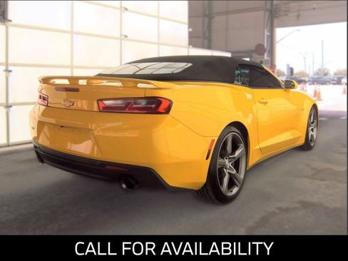 Used 2018 Chevrolet Camaro SS RWD image 5