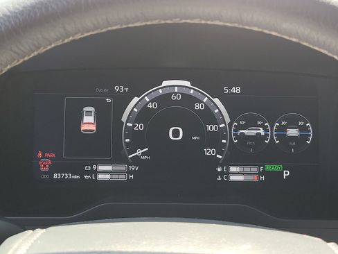 Used 2024 Toyota Sequoia Capstone AWD/4WD image 12