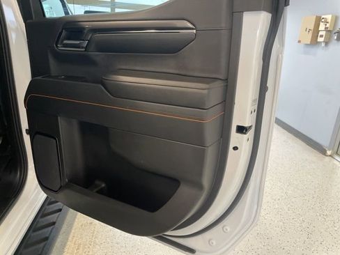 Used 2024 GMC Sierra 1500 AT4 w/ AT4 Premium Package image 44
