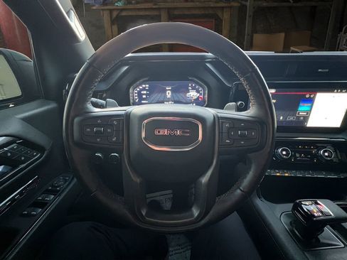 Used 2023 GMC Sierra 1500 AT4 w/ AT4 Premium Package image 19