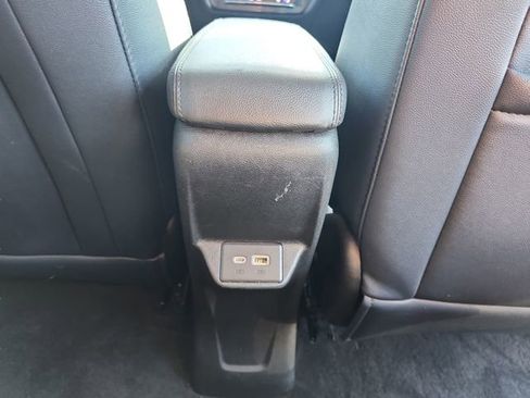 Used 2023 Chevrolet Bolt EUV Premier image 30