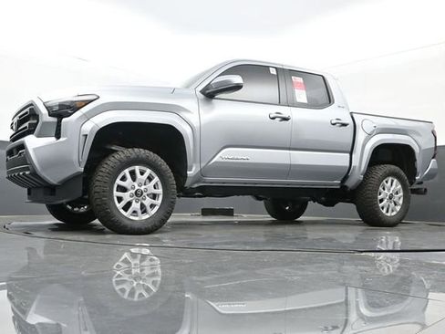 New 2026 Toyota Tacoma SR5 image 25