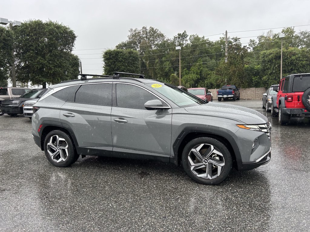 Certified 2024 Hyundai Tucson Limited FWD image 2