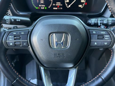 Used 2025 Honda CR-V Sport-L image 11