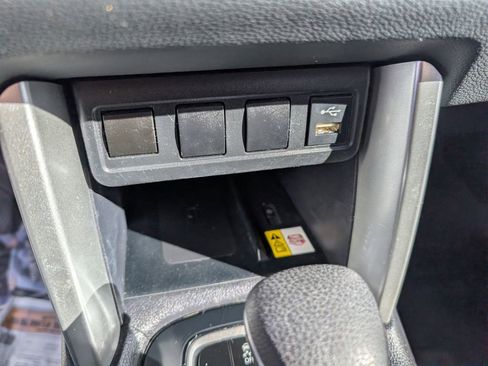 Used 2022 Toyota Corolla Cross LE image 16