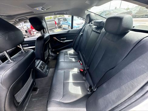 Used 2015 BMW 328i Sedan RWD image 22