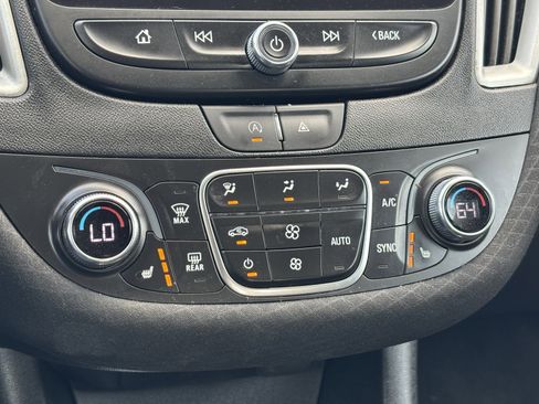 Used 2023 Chevrolet Malibu LT image 19