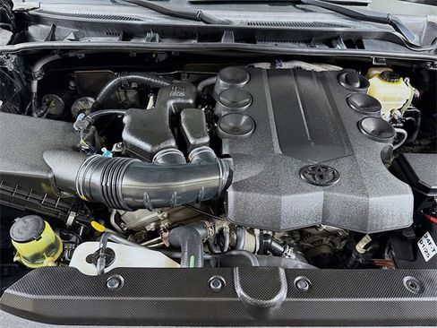 Used 2012 Toyota 4Runner SR5 image 30