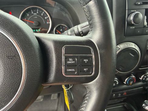 Used 2016 Jeep Wrangler Sport w/ Quick Order Package 24S AWD/4WD image 27