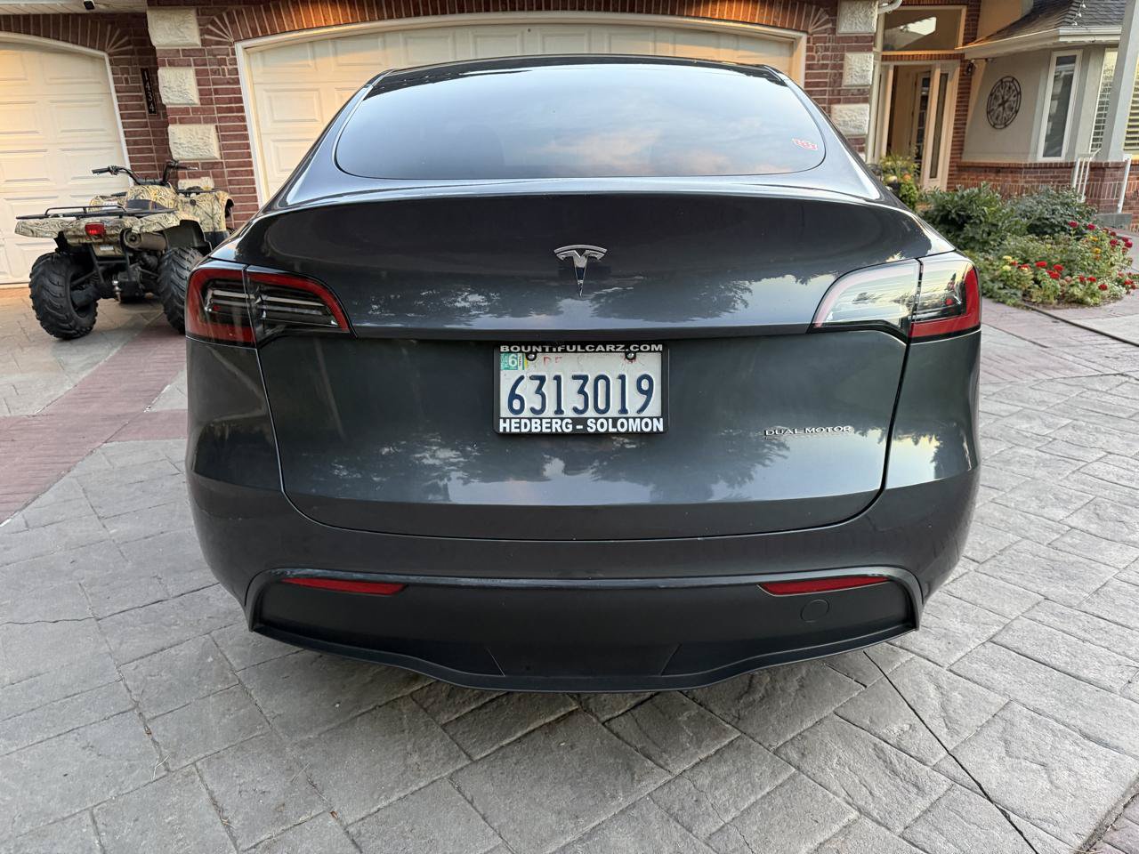Used 2023 Tesla Model Y Long Range AWD/4WD image 4