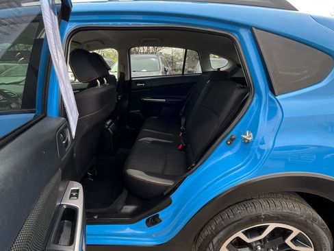 Used 2017 Subaru Crosstrek 2.0i Premium image 20