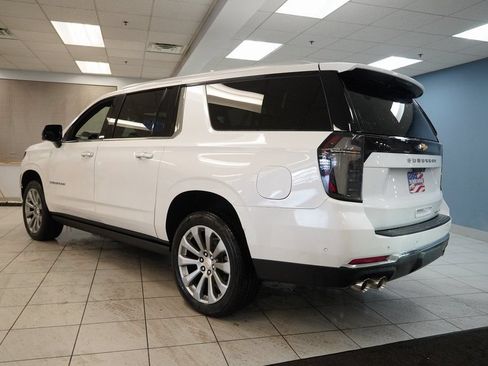 New 2025 Chevrolet Suburban Premier AWD/4WD image 12