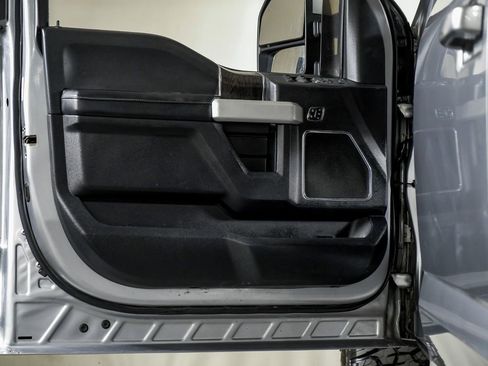 Used 2020 Ford F250 Lariat w/ Lariat Ultimate Package image 33