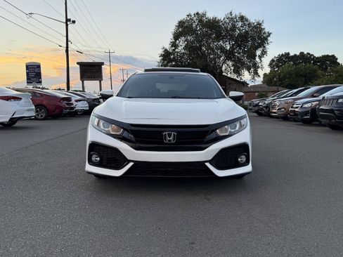Used 2017 Honda Civic EX image 2