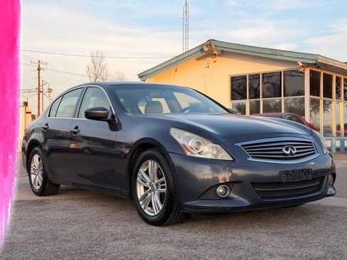 Used 2011 INFINITI G37 Journey w/ Premium Pkg image 1