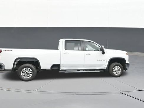 Used 2025 Chevrolet Silverado 2500 LT w/ Safety Package AWD/4WD image 19