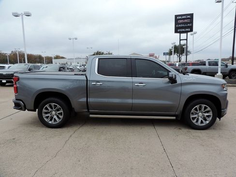 Used 2021 Chevrolet Silverado 1500 High Country w/ Safety Package II image 4