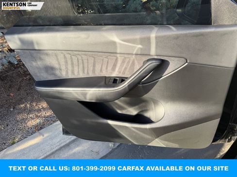 Used 2021 Tesla Model Y Long Range image 16