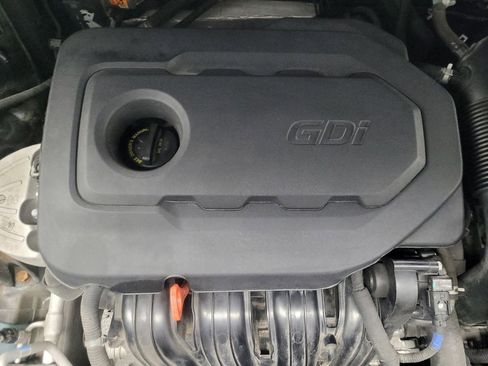 Used 2019 Hyundai Santa Fe Limited FWD image 30