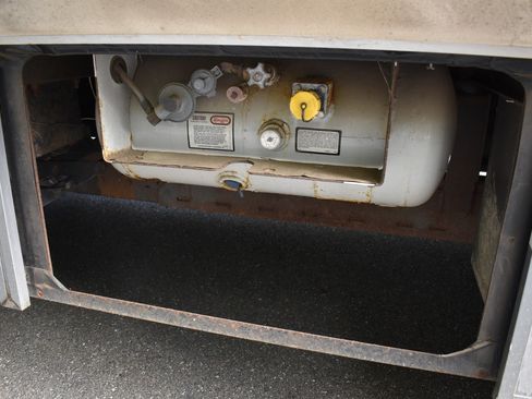 Used 2002 Ford E-450 and Econoline 450 RWD image 94