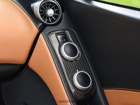 Used 2013 McLaren MP4-12C Spider RWD image 40