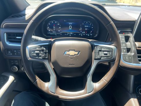 Used 2024 Chevrolet Tahoe LT AWD/4WD image 21