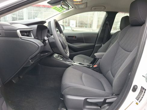 Certified 2022 Toyota Corolla LE image 14