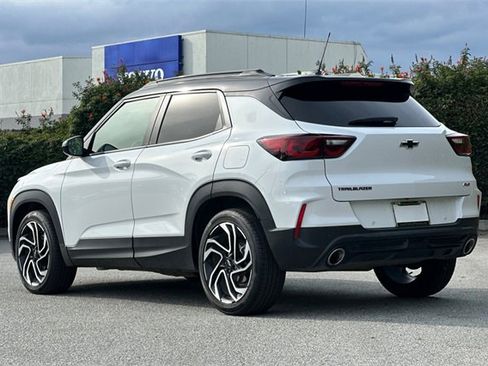 Used 2024 Chevrolet TrailBlazer RS w/ Convenience Package image 7