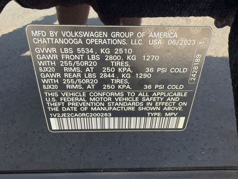 Used 2024 Volkswagen Atlas Cross Sport SE FWD image 26