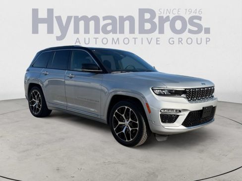 Used 2022 Jeep Grand Cherokee Summit AWD/4WD image 1