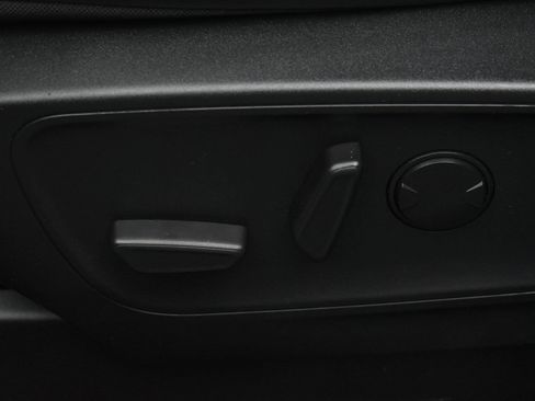 Used 2024 Ford Escape ST-Line FWD image 14
