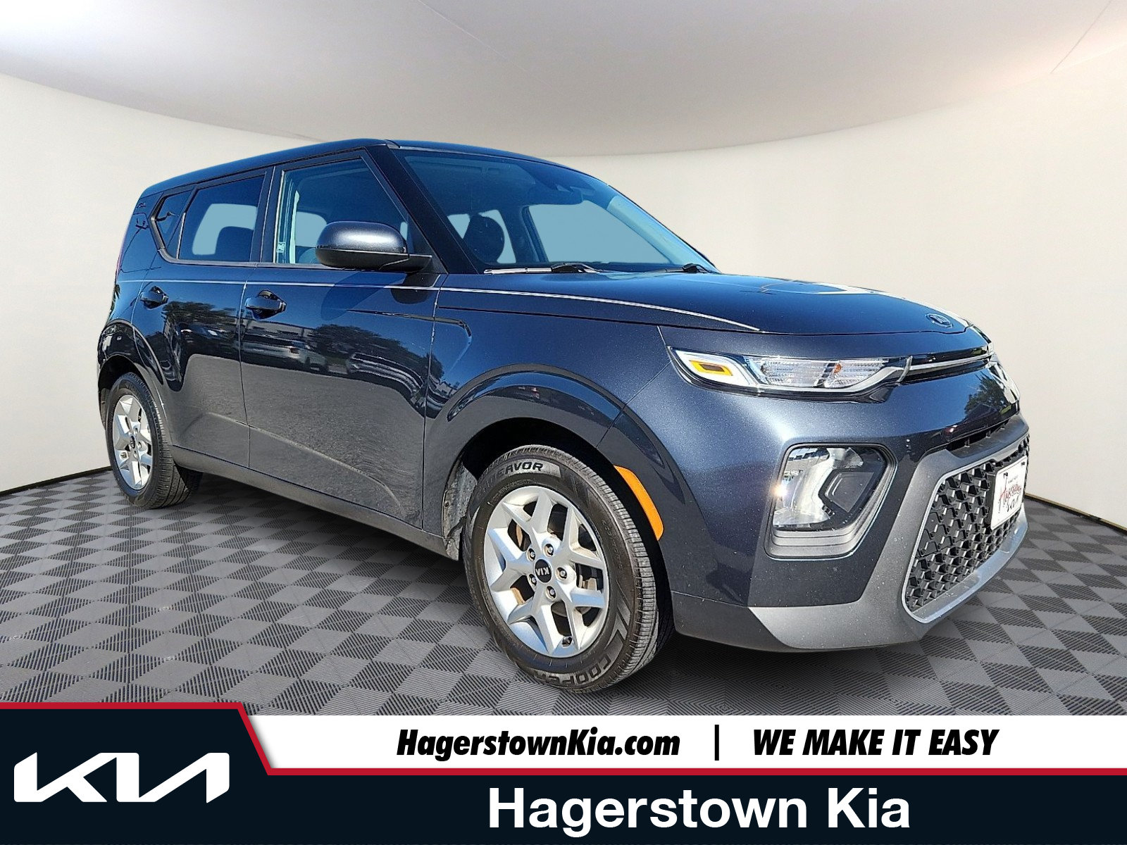 Used 2020 Kia Soul S FWD image 1