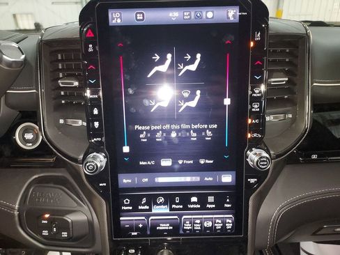 New 2026 RAM 2500 Limited image 25