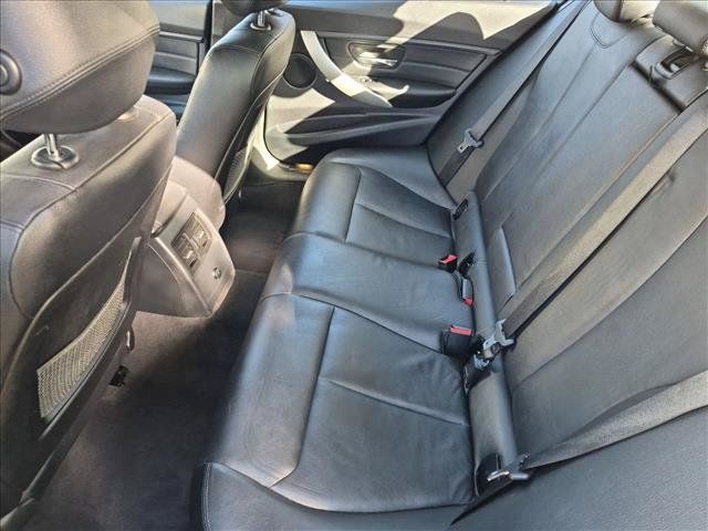 Used 2013 BMW 328i Sedan RWD image 19