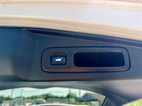 Used 2019 Honda CR-V EX-L image 6