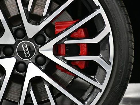 Used 2025 Audi S5 Premium Plus w/ Premium Plus Package AWD/4WD image 22