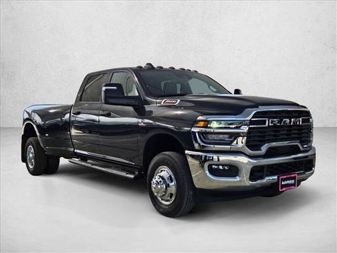 New 2026 RAM 3500 Tradesman AWD/4WD image 7
