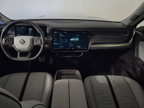 Used 2023 Rivian R1S Adventure AWD/4WD image 27