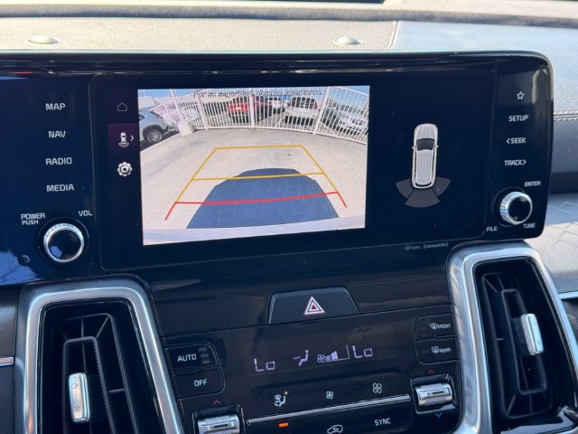 Used 2022 Kia Sorento SX FWD image 16