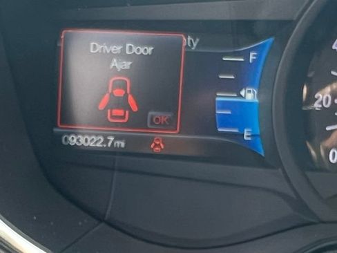 Used 2019 Ford Fusion Titanium AWD/4WD image 14